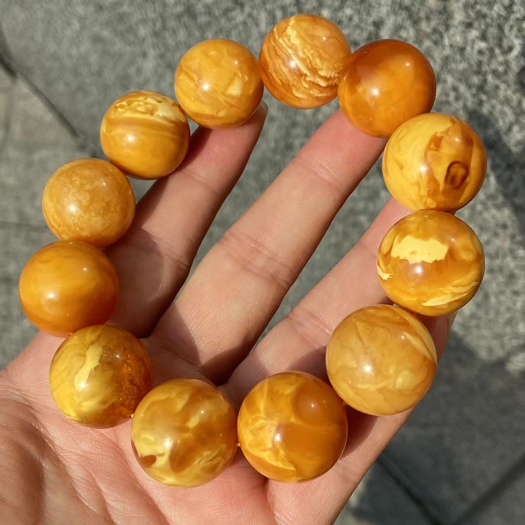 蜜蜡妖花手串