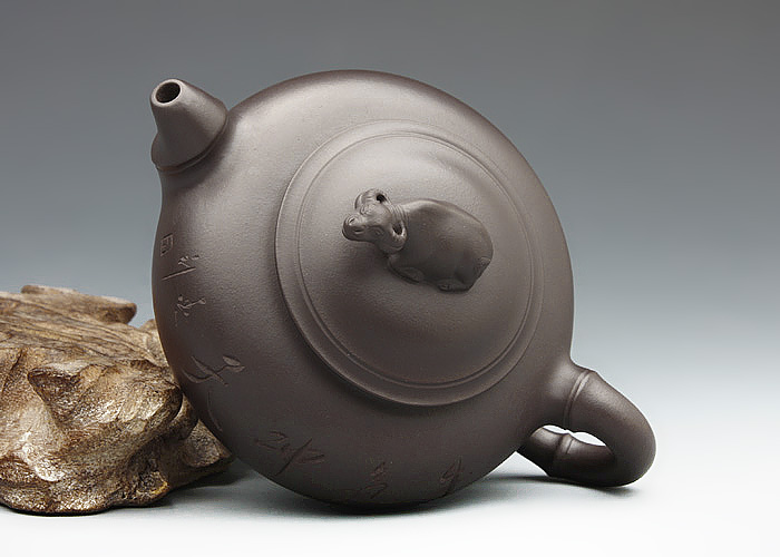 高档宜兴紫砂壶【牛气冲天】 | 紫砂壶名家【程