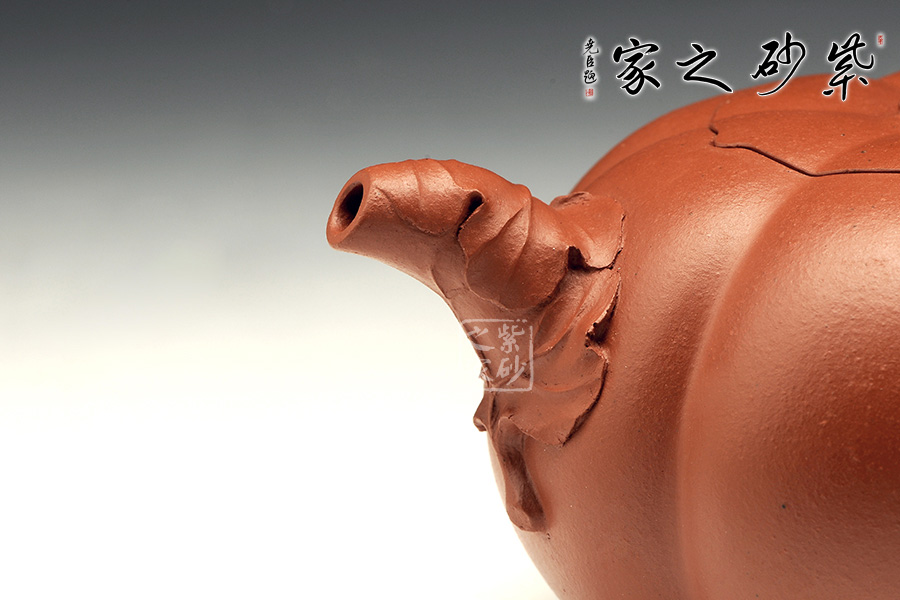 高档作品【南瓜壶】|名家储彩琴作品_作品库_紫砂之家