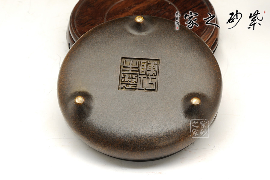 高档宜兴紫砂壶【桥耳炉(带座款中)】 | 紫砂壶名家【陈巧生】作品 | 泥料【】 | 紫砂壶收藏 - 紫砂之家官方商城