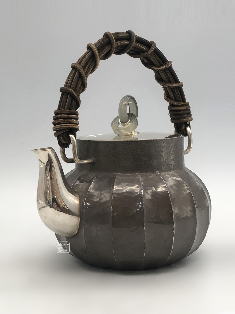 小笠银器纯银筋纹藤把小提梁壶