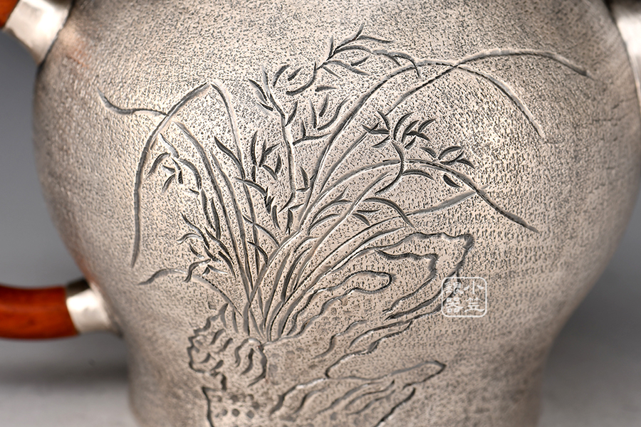 純銀保証 蔵六居造 龍紋浮雕 湯沸 銀瓶 純銀製 時代物 古美術品 煎茶道具-