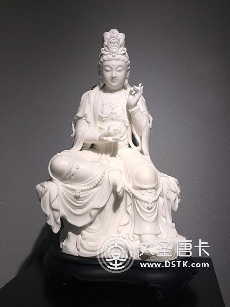 持莲观音汉白玉68cm