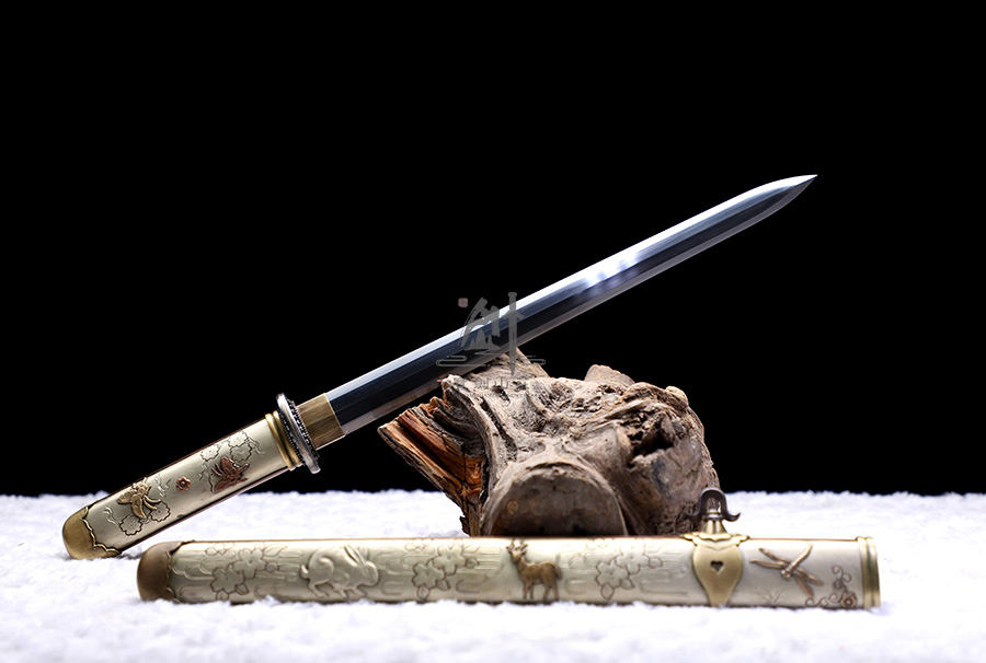 臻品小作白虹剑