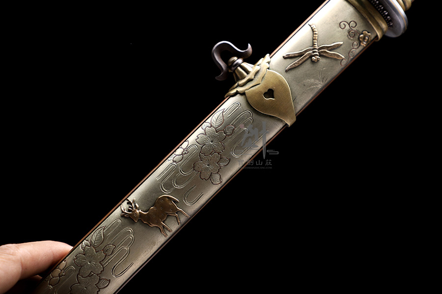 臻品小作白虹剑