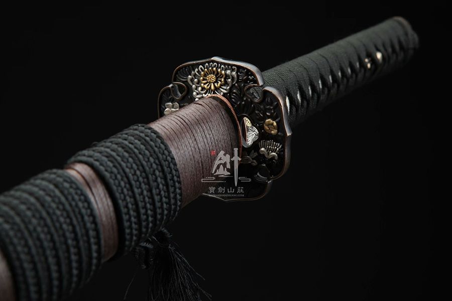 三色銅菊花刀装侍刀（黒檀タイプ）武具 刀装具 日本刀 模造刀 居合刀 