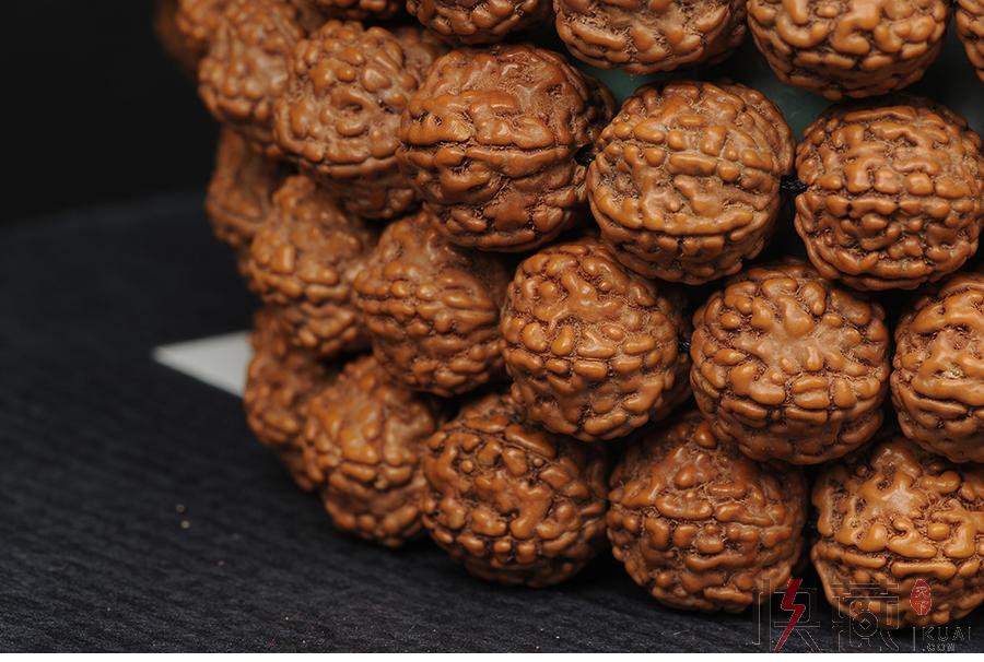 小金刚麒麟纹13mm手串