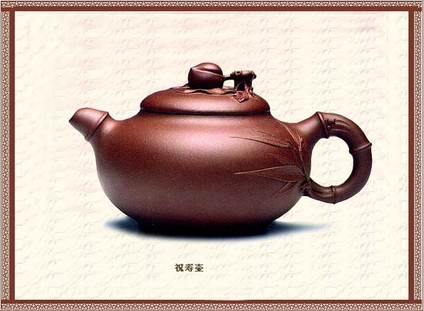 1530]作者:李碧芳职称:高级工艺美术师壶型:花塑器艺人简介李碧芳查看