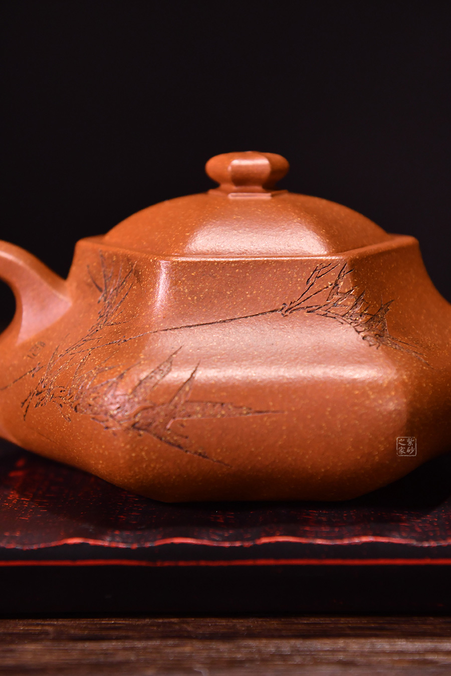 宜兴紫砂壶闲者六方(范小君刻绘)赏析-美壶赏析频道-紫砂之家