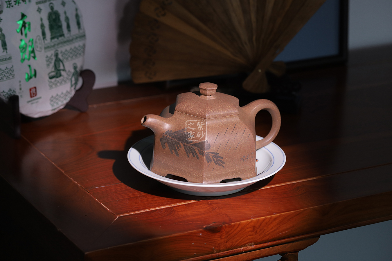 紫砂壶适合泡绿茶吗？养壶与茶香的双赢之道__紫砂之家