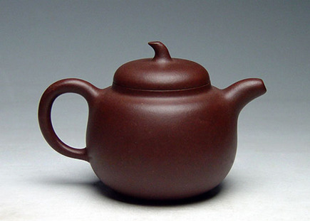 高档宜兴紫砂壶【茄段】 | 紫砂壶名家【周菊芳】作品 | 泥料【原矿紫