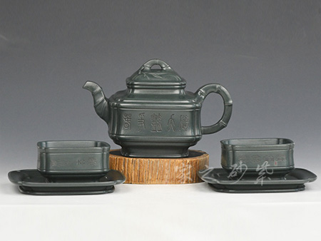 高四方筋纹竹鼓套组