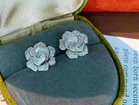 玫瑰花耳钉