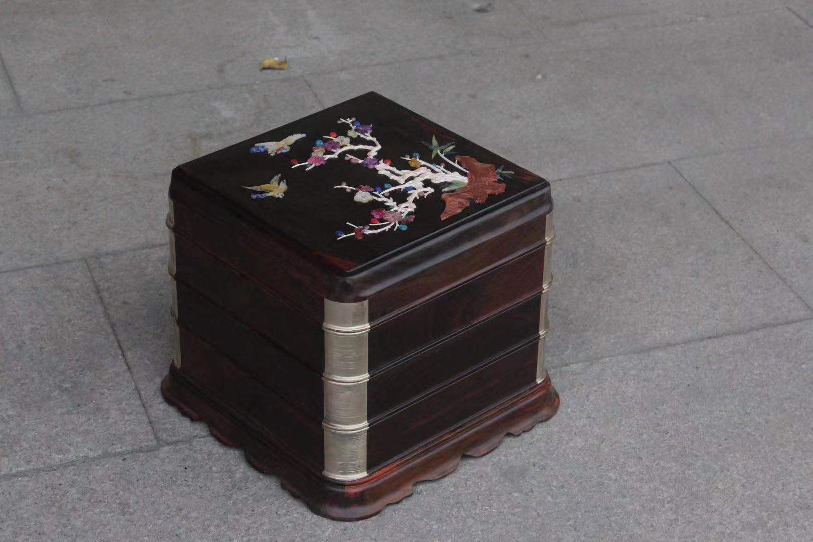 茶韵幽香饼茶盒