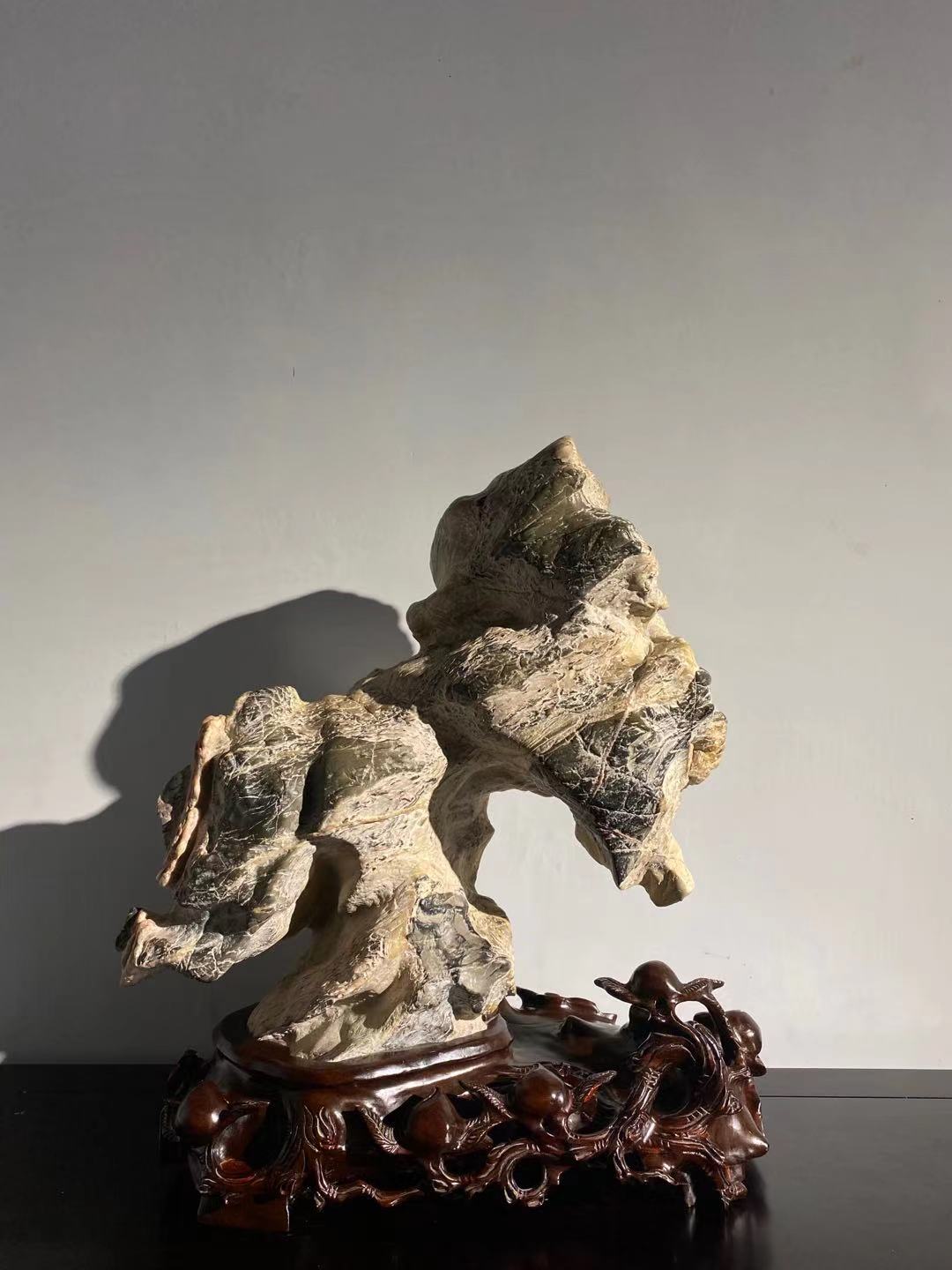 灵璧石高65 宽45 厚18