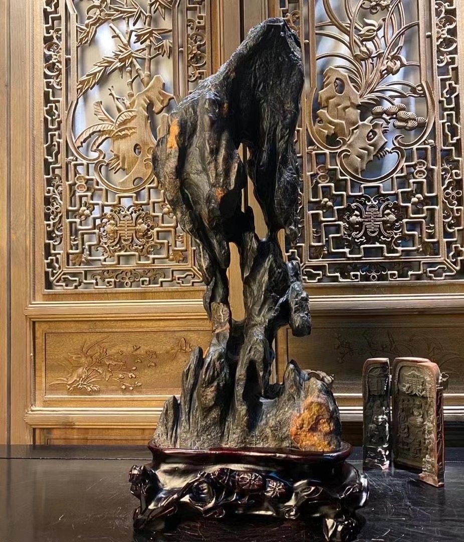 灵璧石：62×23×20CM