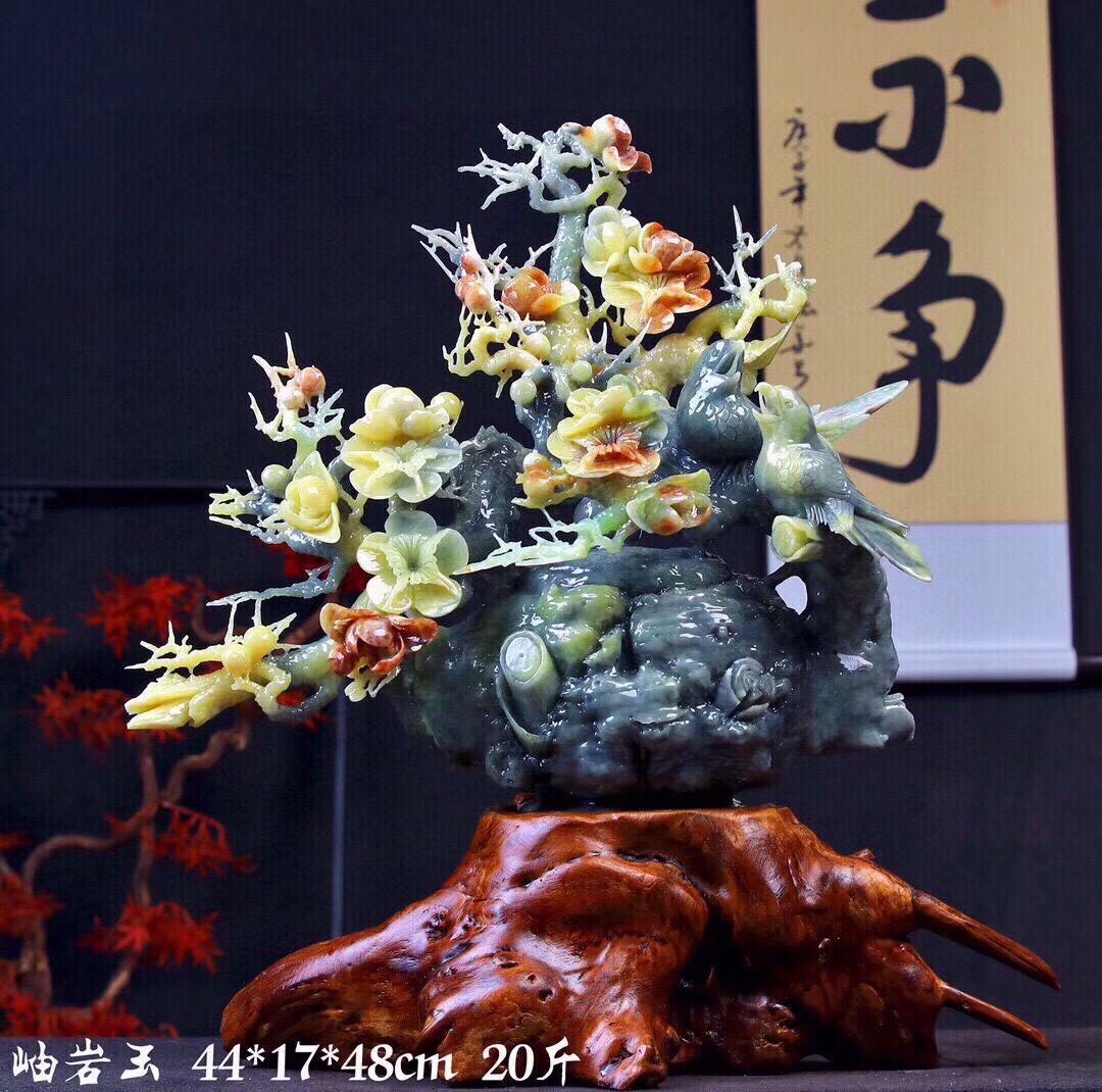 喜上眉梢岫岩玉摆件