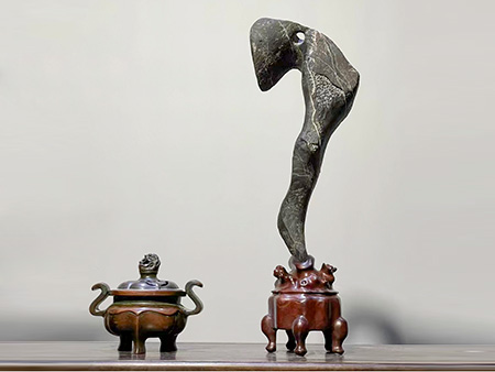 太湖石13×9×36cm