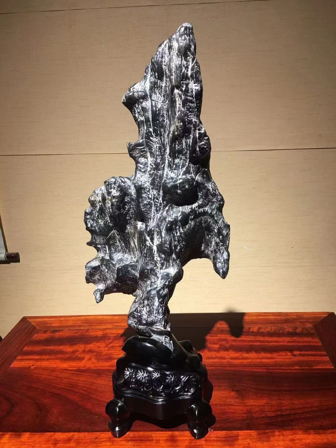 灵璧石长28，宽16，