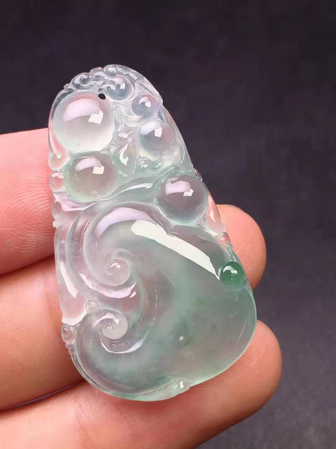冰种飘花如意