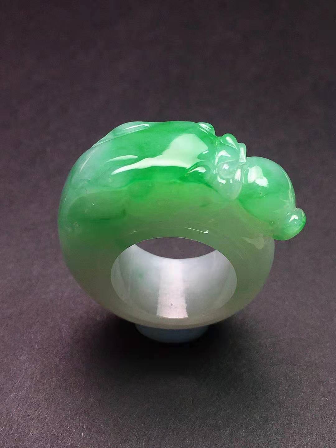 辣色戒指