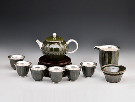 茶末釉茶具套装-壶（银）