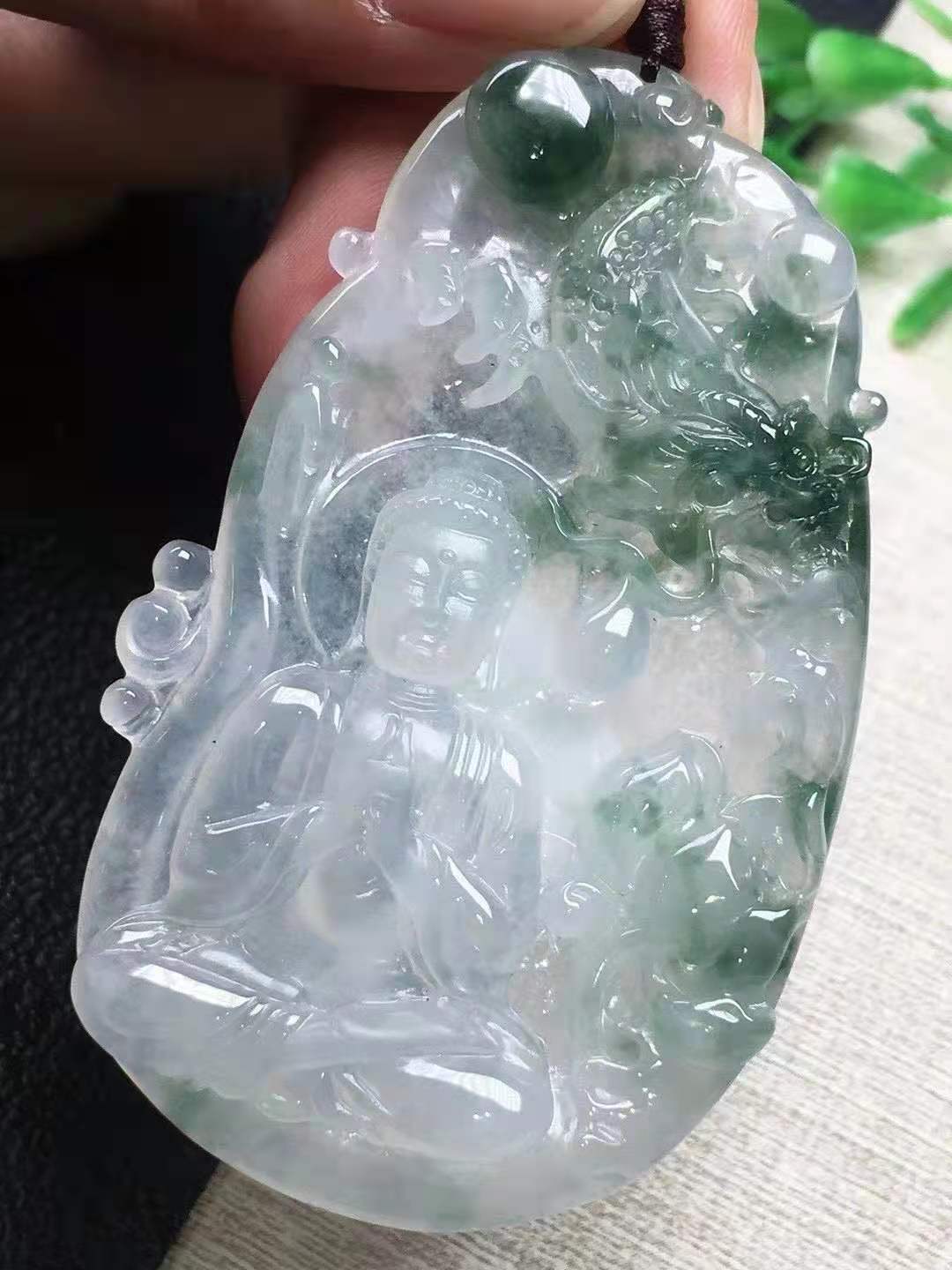 随形巧雕冰飘花大日如来