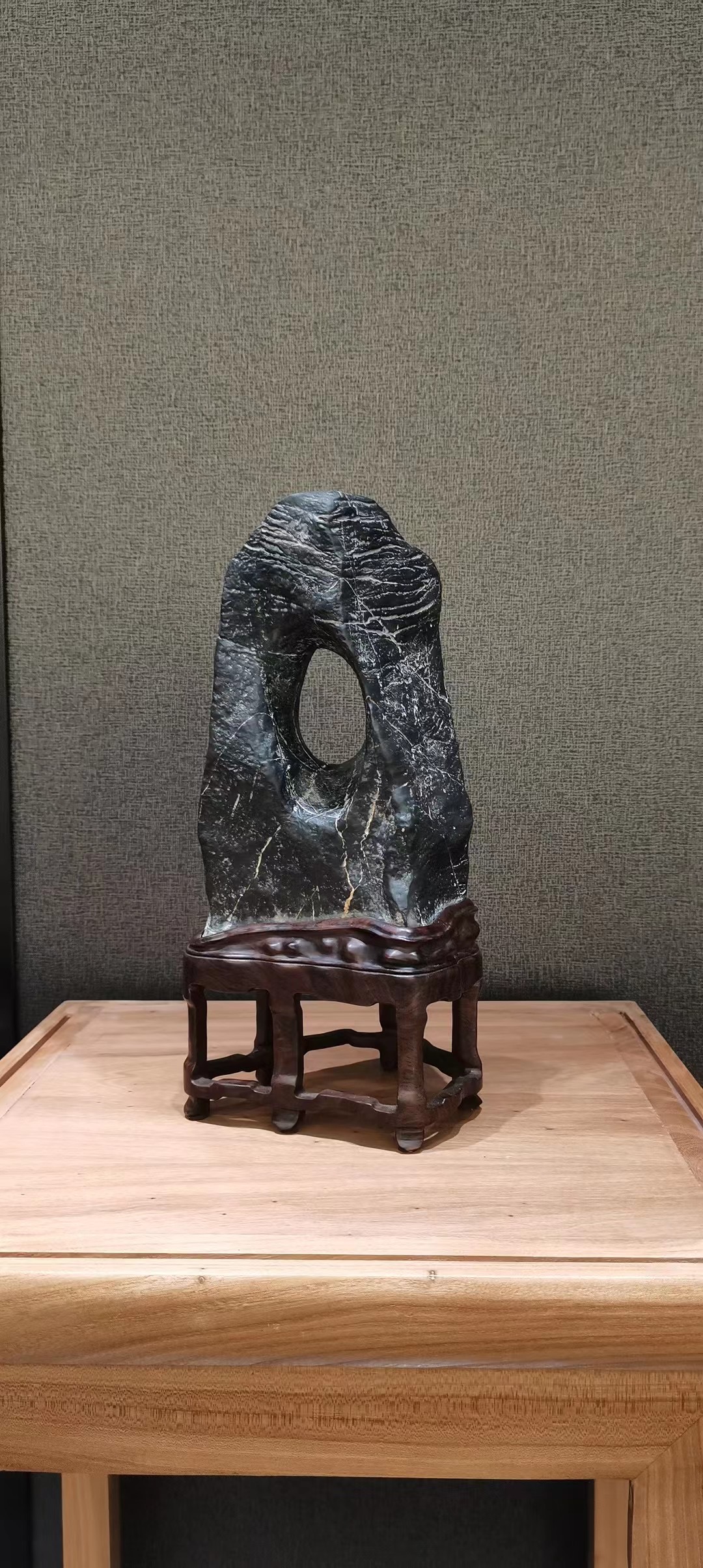 灵璧石42*30