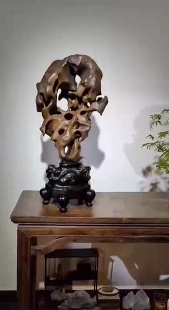 太湖石70*36*22