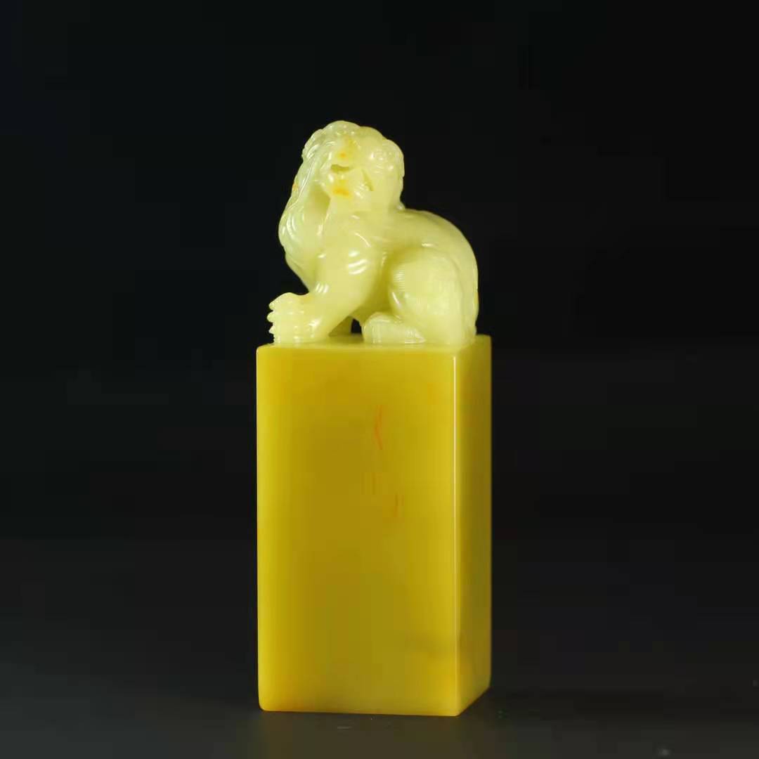 瑞兽钮