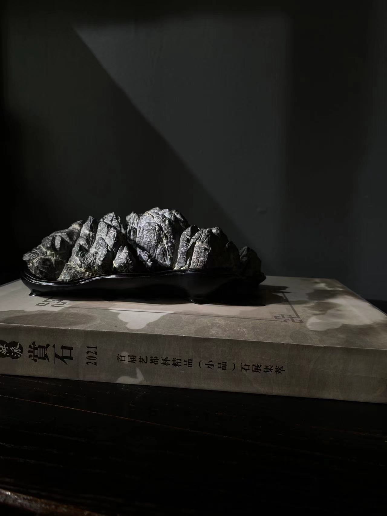 规格:材质:灵璧石[ 编号:134562]紫砂商城>>作品详情>>灵璧石搜索作品