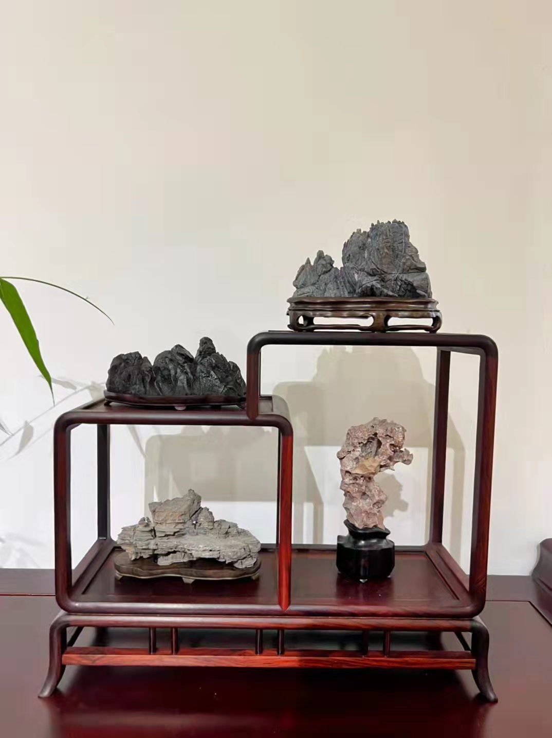 灵璧石含博古架