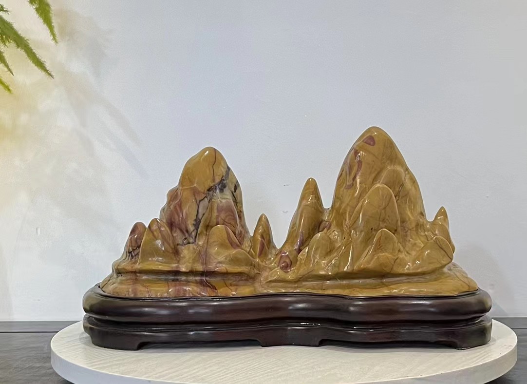 日照金山（彩玉）