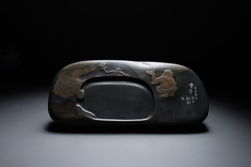 童子歙砚