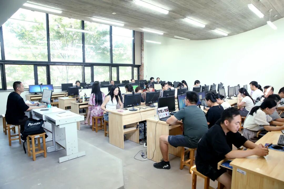 微信图片_20251010171411_1654_10.jpg
