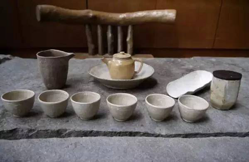 寻访日本茶道宗师千利休:日本茶道的侘寂美学