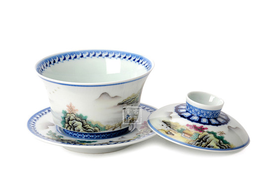 粉彩山水盖碗 [ 编号：68968 2.jpg