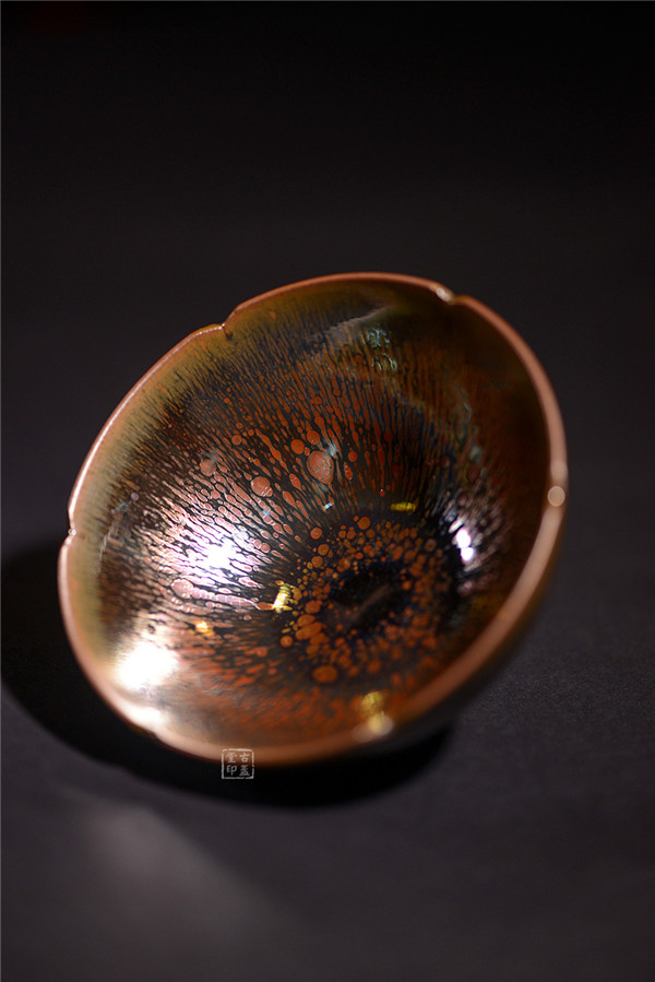 彩金油滴葵口盏 [ 编号：69678.jpg