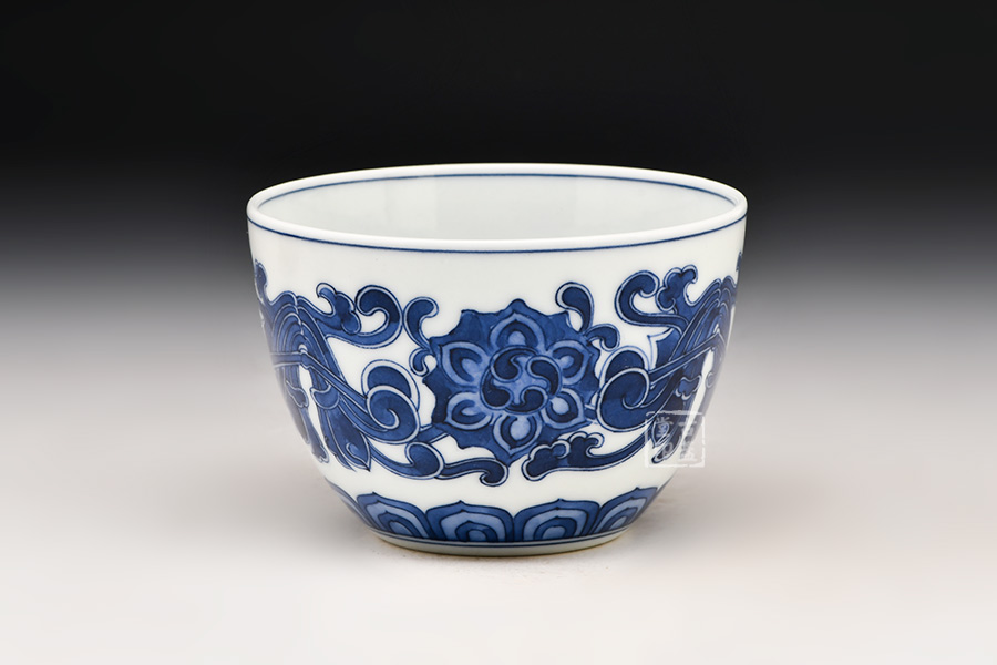 宝相花卉品杯.JPG